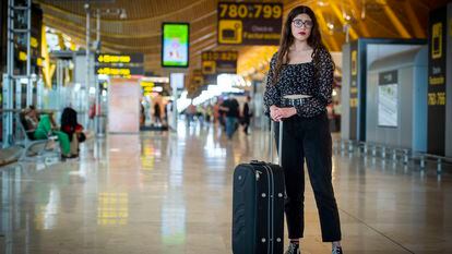 Karla Z.V., la  mexicana que fue arrestada en el aeropuerto de Madrid por transportar en su equipaje una pistola que ella sostiene no es suya.