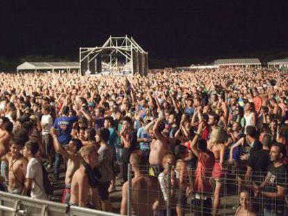 P&uacute;blico en el Creamfields, antecesor del nuevo Dreambeach Villaricos.