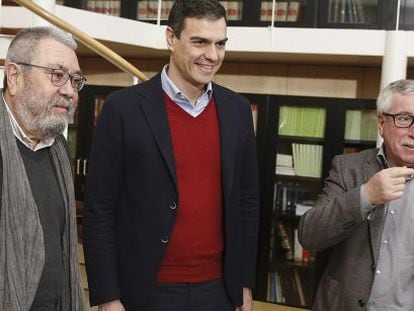 De izquierda a derecha: C&aacute;ndido M&eacute;ndez (UGT); Pedro S&aacute;nchez (PSOE) e Ignacio Fern&aacute;ndez Toxo (CC OO).