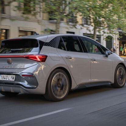 Coches que casi no consumen: desde 0,6 litros cada 100 kilómetros