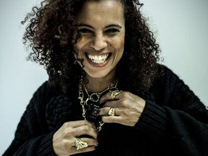 La artista Neneh Cherry.