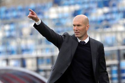 Zinedine Zidane, en el banquillo del Real Madrid en el último partido de la temporada pasada, contra el Villarreal.