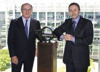 Antonio Brufau, presidente de Repsol, junto a Josu Jon Imaz, nuevo consejero delegado de la petrolera.