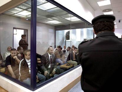 Los acusados de los atentados del 11-M, durante la lectura de la sentencia, en 2007.