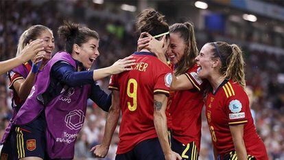 Selección femenina española de fútbol