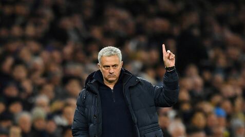 El técnico José Mourinho, durante un partido de la Premier League al frente del Tottenham.