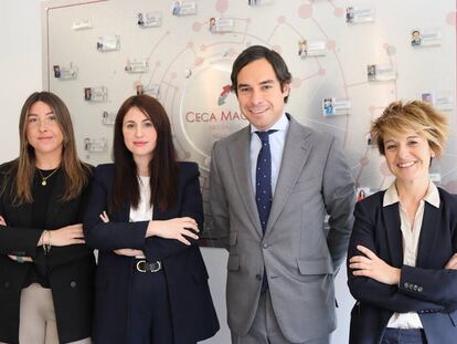 Claudia Zabala, Blanca Liñán, Enrique Ceca (socio director del área laboral) y Sandra Ríos. 