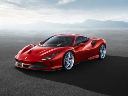 Concebido como un homenaje a todos los motores V8 utilizados por Ferrari, utiliza el más potente de su historia, con 720 CV y 770 Nm que le llevan de 0 a 100 km/h en 2,9 segundos, de 0 a 200 km/h en 7,8 y a alcanzar una velocidad máxima de 340 km/h. Está basado en el 488 GTB, respecto al que es 40 kilos más ligero y al que añade nuevos elementos aerodinámicos. Además, el Ferrari Dynamic Enhancer (FDE+) permite activar el control de estabilidad incluso en el modo de conducción race.