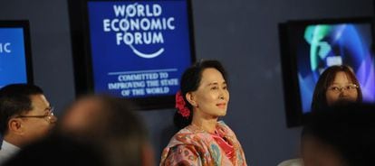 Aung San Suu Kyi, en la apertura del Foro Econ&oacute;mico Mundial en la capital de Myanmar.