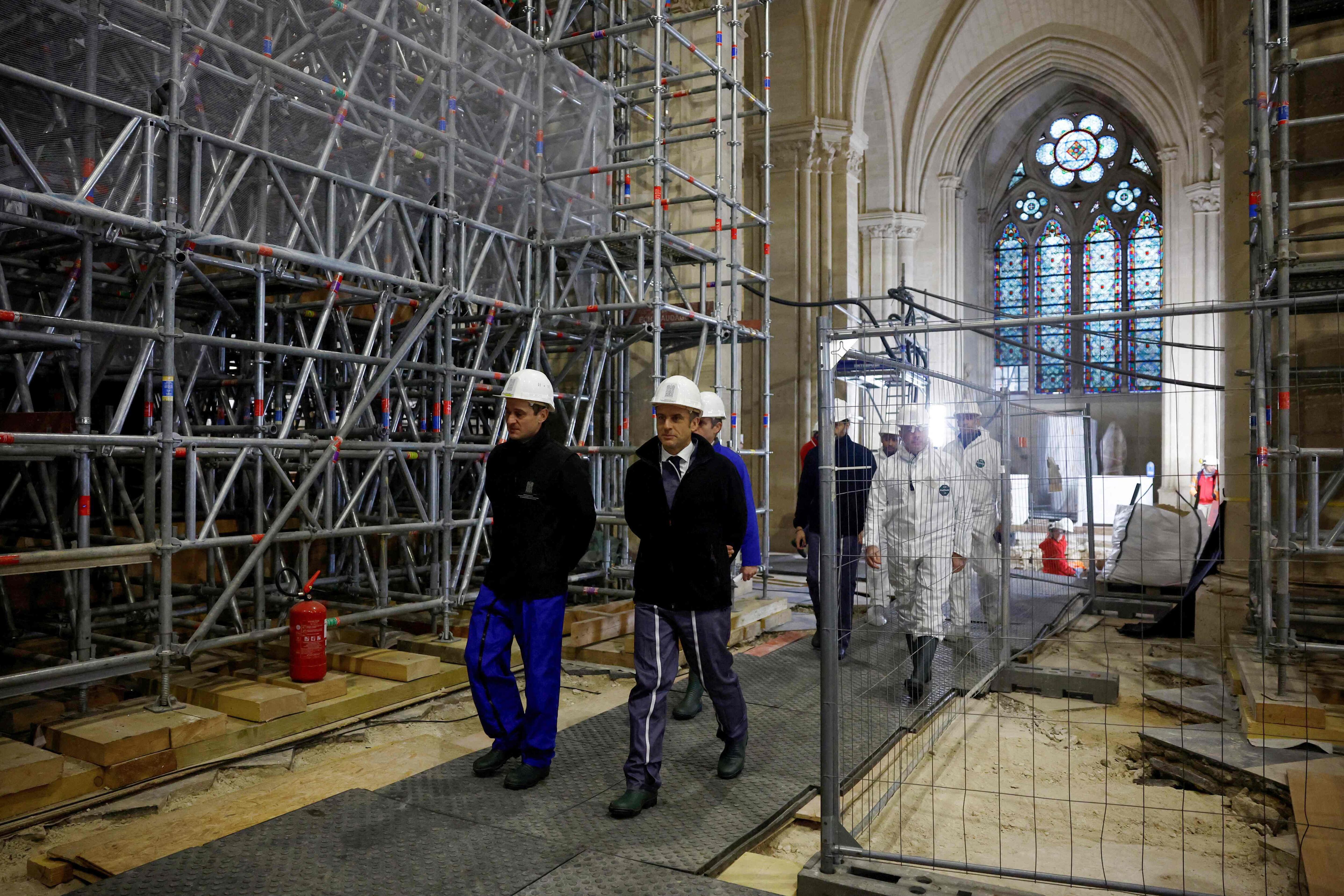 La penúltima polémica de la restauración de Notre Dame: seis vidrieras del siglo XIX