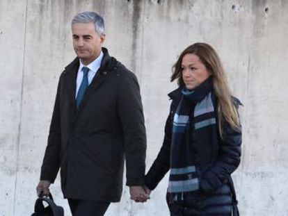 El ex secretario general del PP valenciano admite el relato de hechos del fiscal y pide  perdón 