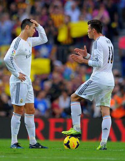 Cristiano y Bale hablan tras el primer gol del Barça