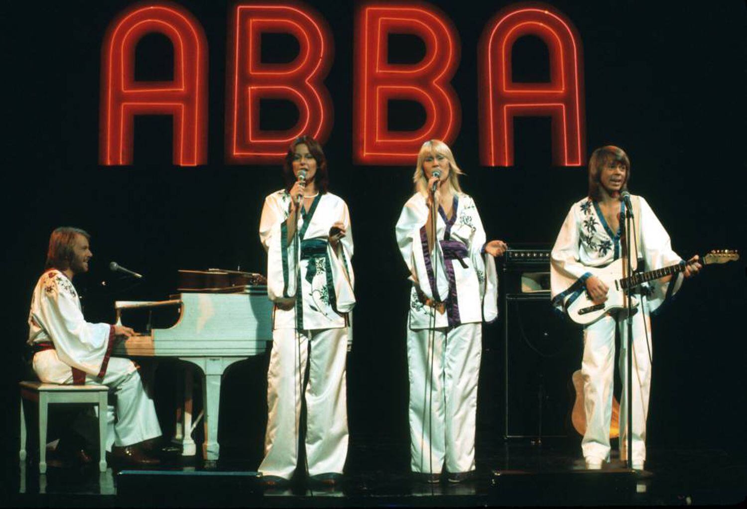 Desde la izquierda: Benny Andersson, Agnetha Fältskog, Anni-Frid Lyngstad y Björn Ulvaes, en 1979.