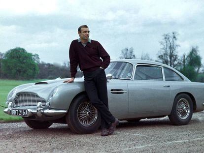 El DB5 de Aston Martin que conducía James Bond, interpretado por Sean Connery, en 1964. 