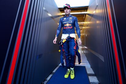 Checo Pérez en el garaje de Red Bull durante el Gran Premio de Estados Unidos, en Austin (Texas).