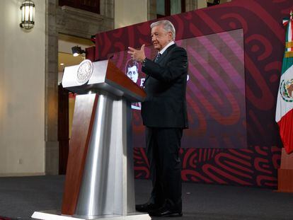 Andrés Manuel López Obrador, durante su conferencia matutina de este viernes, en Ciudad de México.