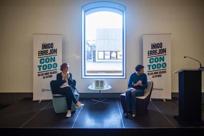 Mónica García e Íñigo Errejón, durante la presentación de libro del líder de Más País.