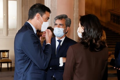 El presidente del Gobierno, Pedro Sánchez; el presidente del Tribunal Supremo y del Consejo General del Poder Judicial (CGPJ), Carlos Lesmes, y la ministra de Justicia, Pilar Llop, el pasado 15 de julio.