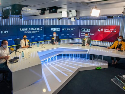 Los candidatos a la presidencia de la Comunidad de Madrid Pablo Iglesias, Rocío Monasterio, Ángel Gabilondo, Edmundo Bal y Mónica García, el viernes durante el debate de la Cadena SER.