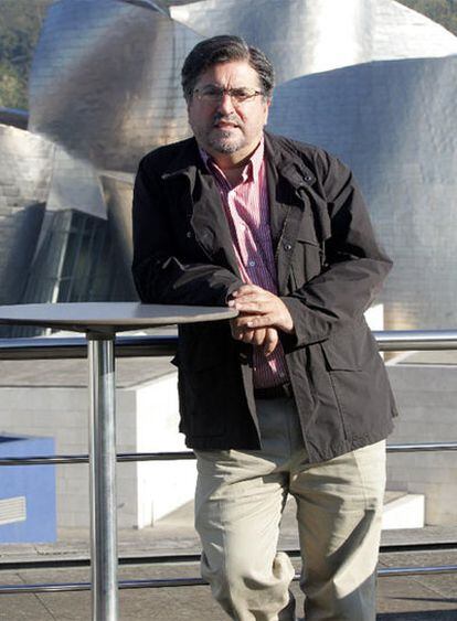 Jesús Eguiguren, en la terraza de un hotel próximo al Museo Guggenheim.