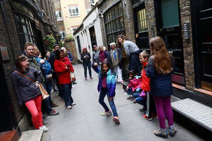 Fans de Harry Potter en Londres, durante una ruta turística.