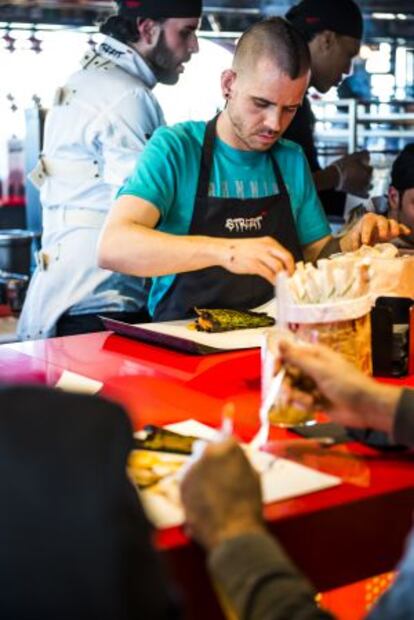 David Muñoz en su nuevo restaurante StretXO en la calle Serrano de Madrid.