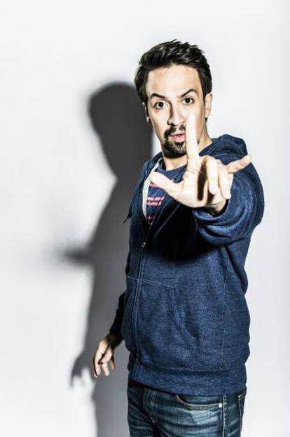 Lin-Manuel Miranda, retratado en el teatro Richard Rodgers en Nueva York, en mayo.