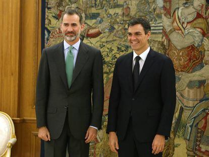 Reunió entre Pedro Sánchez i el rei Felip VI al Palau de la Zarzuela.