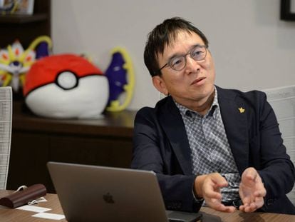 Tsunekazu Ishihara, presidente de The Pokémon Company, durante una entrevista en Tokio.