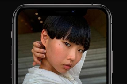 El iPhone XS Max no destaca por un gran sensor, es de 7 megapíxeles, pero sí por un excelente software que permite hacer unos retratos espectaculares.