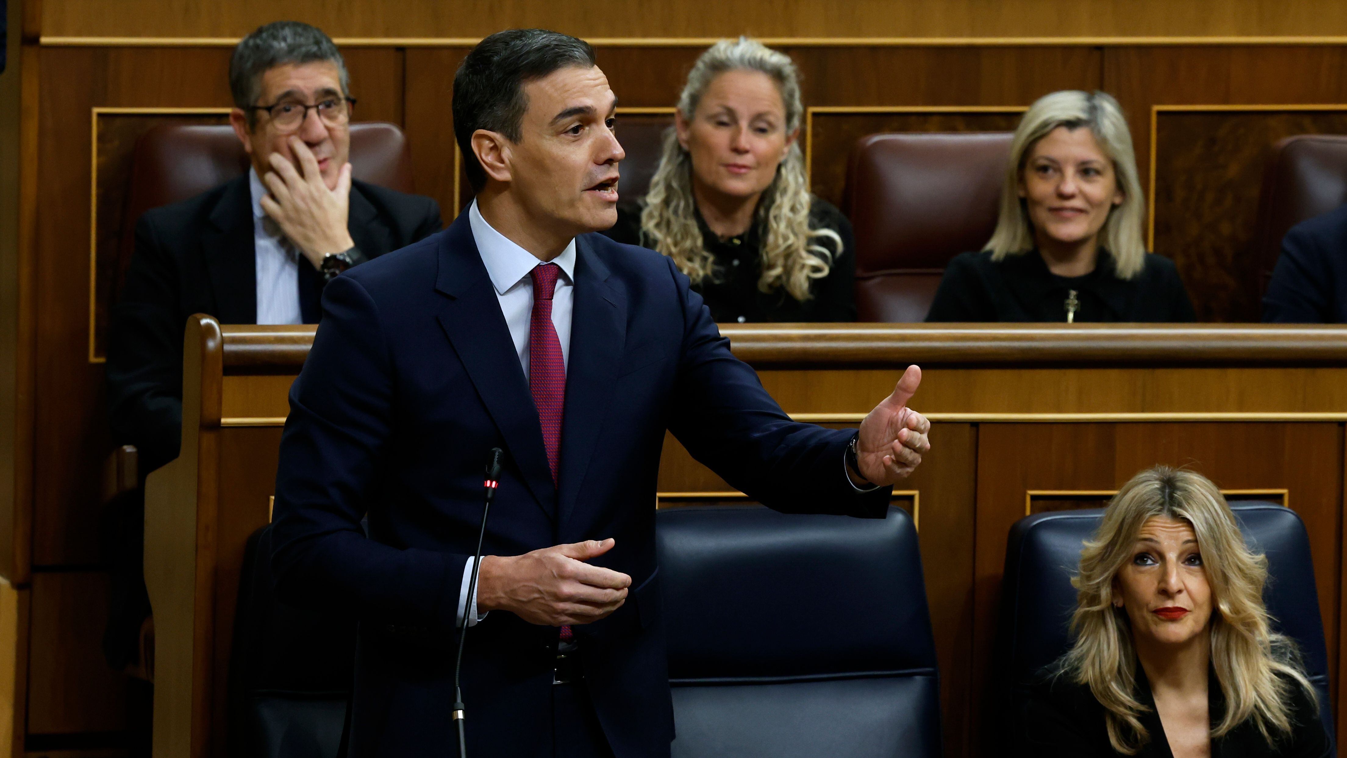 Pedro Sánchez interviene durante la sesión de control del Gobierno este miércoles en el Congreso.