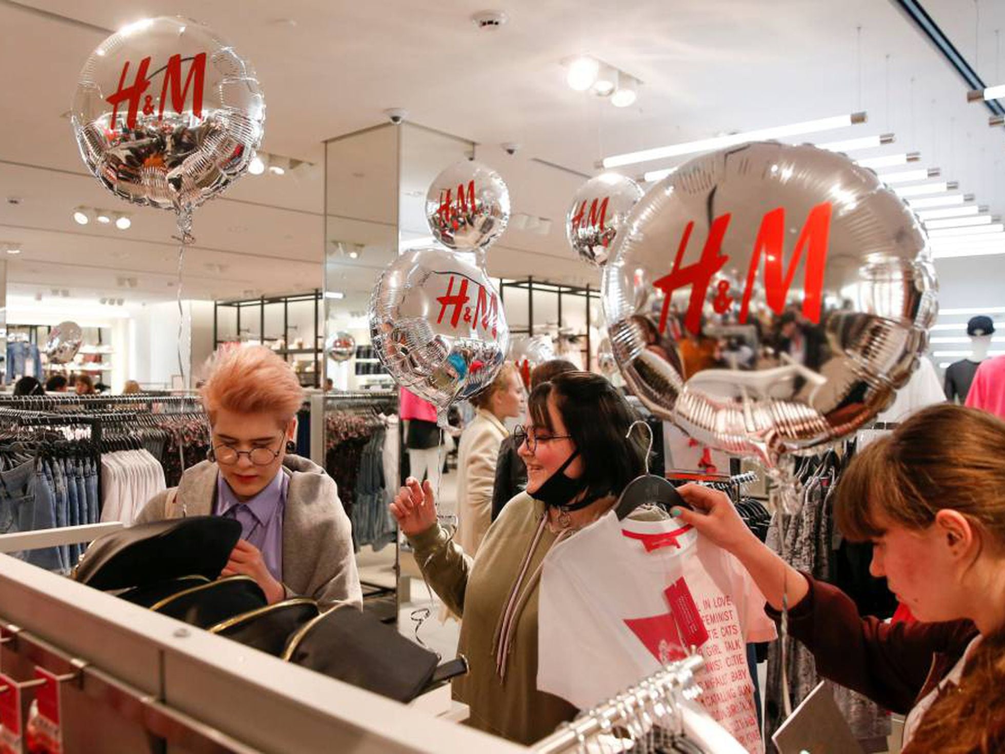gemelo Odia Murmullo Afound, la nueva marca 'outlet' que lanzará H&M para tratar de salir del  bache | Economía | EL PAÍS