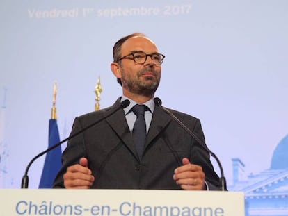 &Eacute;douard Philippe durante la inauguraci&oacute;n de la feria de Ch&acirc;lons. 