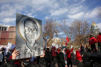 Protesta para exigir justicia por la muerte de Elijah McClain en noviembre de 2020, Colorado.