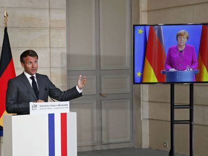 Emmanuel Macron y Angela Merkel, en la presentación de su plan de 500.000 millones de euros para la UE.