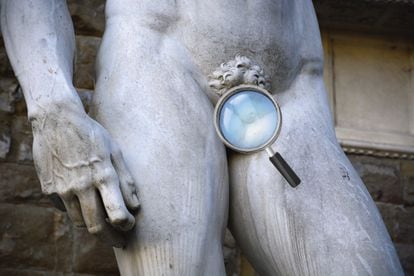  le monde s'est toujours demandé pourquoi dans les statues masculines classiques les attributs étaient, de l'avis de certains, si "petits".