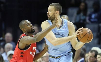 Marc Gasol y Serge Ibaka.