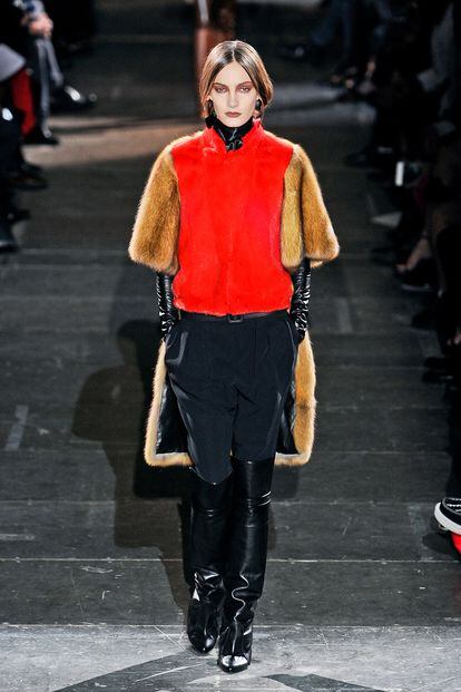 Otra de las propuestas de Givenchy para este invierno.