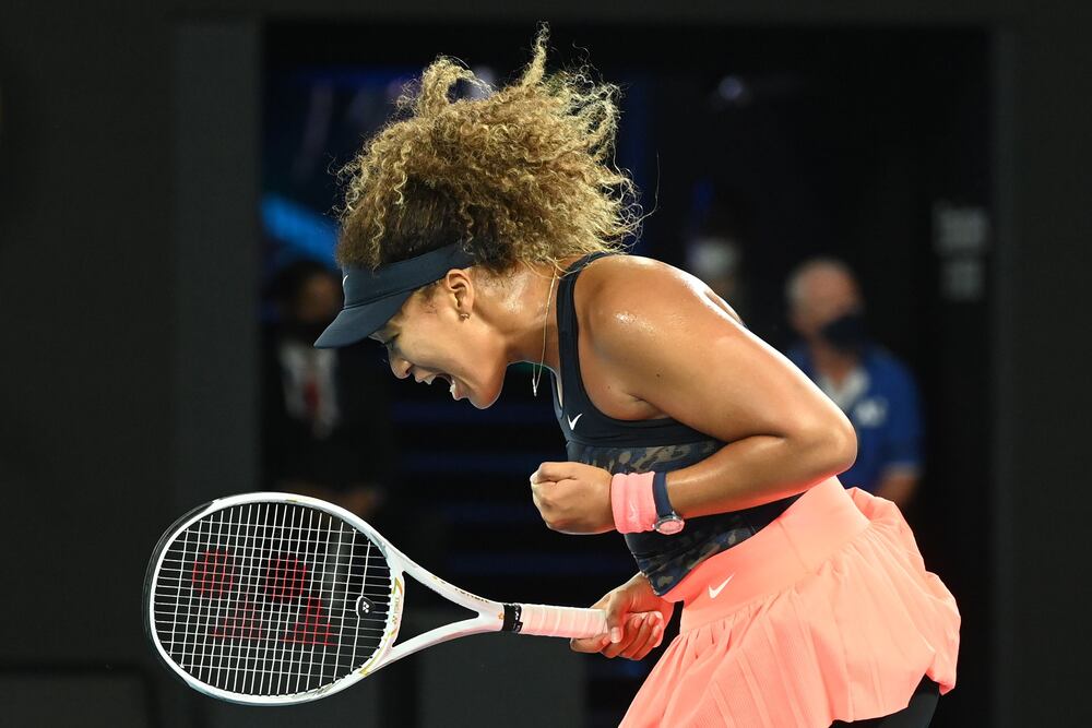 Osaka celebra su triunfo contra Brady en la final de Melbourne.