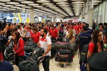 Llegada de los olímpicos españoles al aeropuerto de Adolfo Suárez Madrid - Barajas.