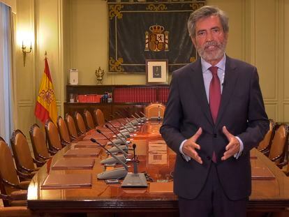 El presidente del Supremo y del CGPJ, Carlos Lesmes, anuncia su dimisión.