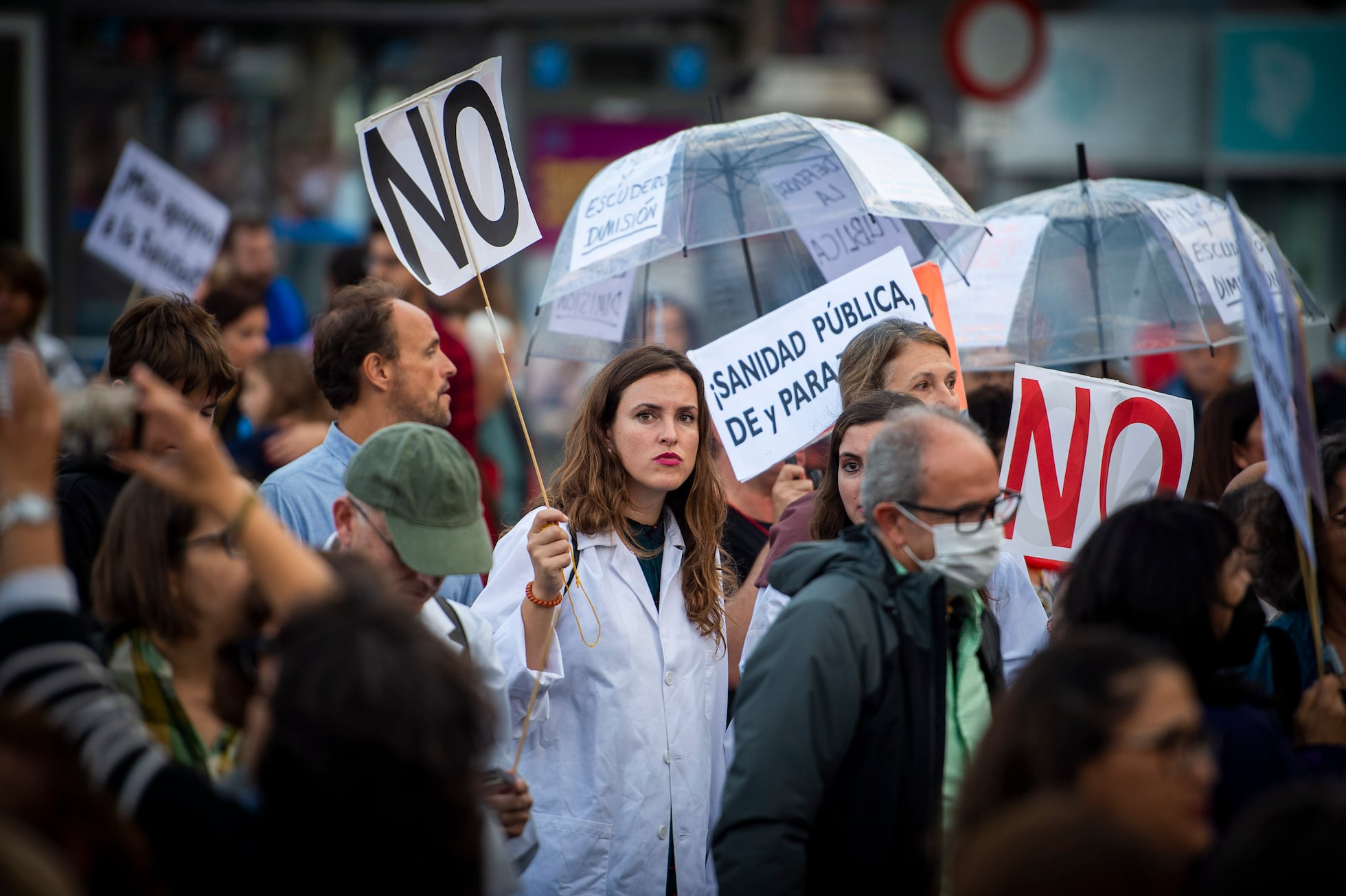 Manifestación Decenas De Miles De Madrileños Salen En Defensa De La Sanidad Pública “ayuso 8218