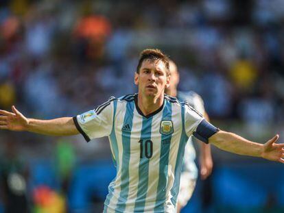 Messi celebra su gol a Ir&aacute;n.