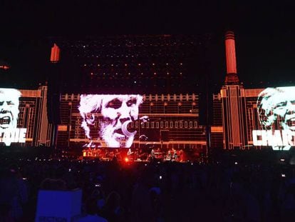 Actuación de Roger Waters en Desert Trip, el domingo.