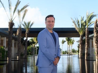 Santiago Rivera, en el complejo hotelero Conrad Tulum Riviera Maya que dirige en el Caribe mexicano, en una imagen cedida.