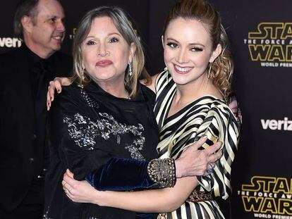 La actriz Carrie Fisher junto a su hija Billie Lourd en la premi&eacute;re de &#039;Star Wars: Es despertar de la fuerza&#039;, en 2015.