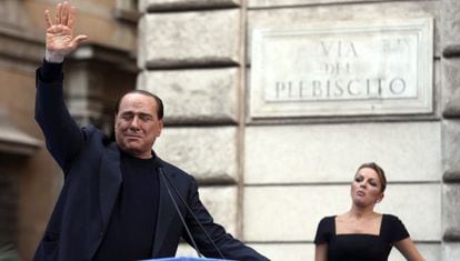 Berlusconi y su novia, Francesca Pascale.