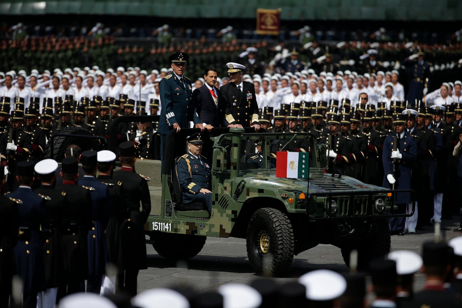 El expresidente Enrique Pena Nieto en el desfile militar, en 2016.