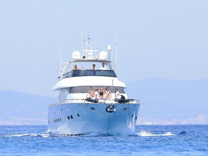 Leo Messi ha alquilado este espectacular barco para pasar sus vacaciones.