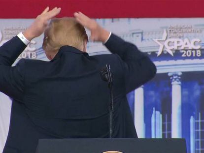 Trump explica su peinado: “Trabajo duro para esconder esa calva”